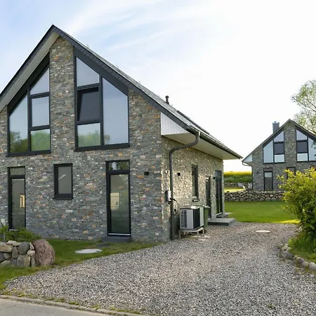 Holiday home Irish Seeadler *